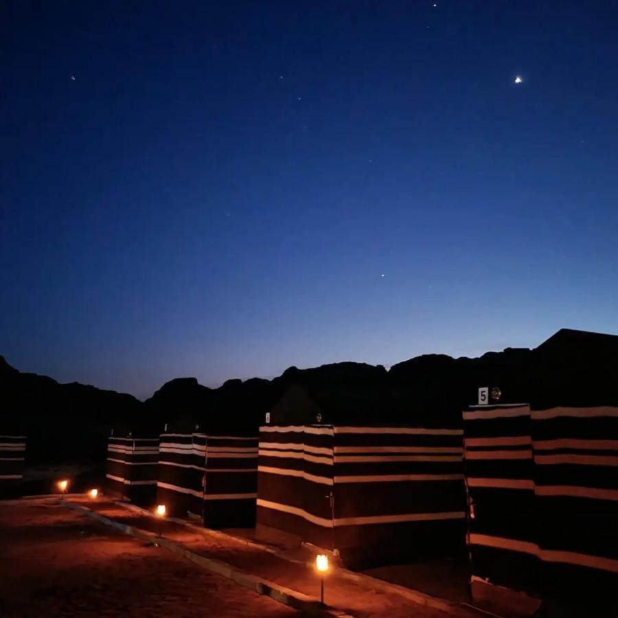 Wadi Rum Bedouin Heart Camp Luaran gambar