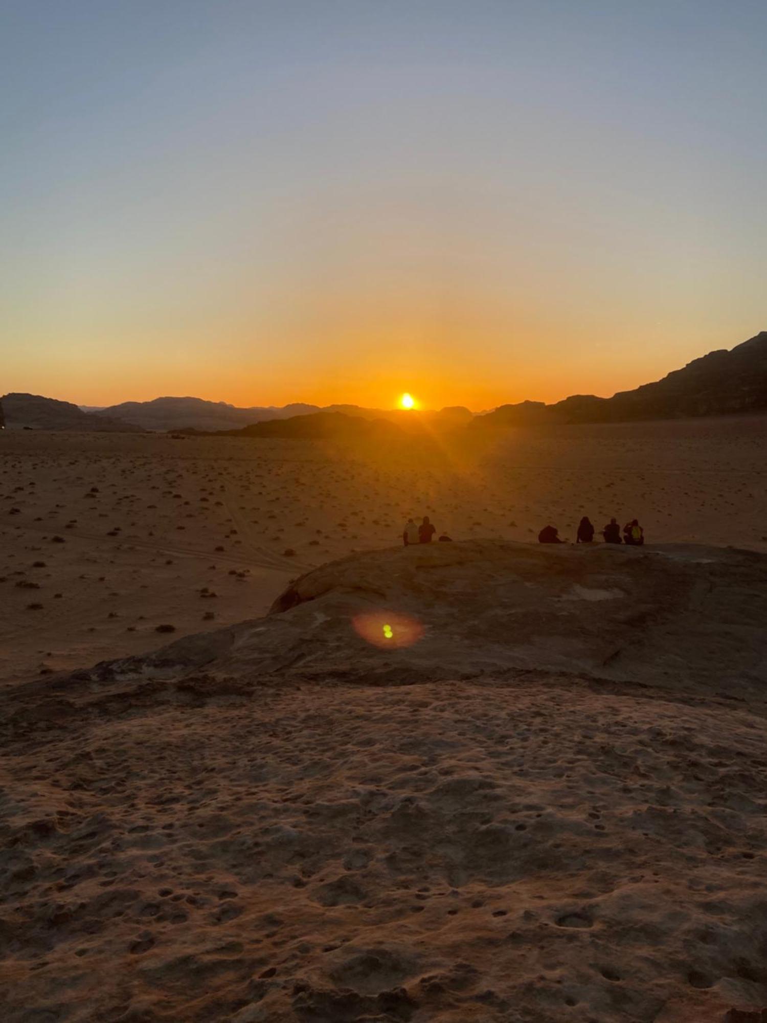 Wadi Rum Bedouin Heart Camp Luaran gambar