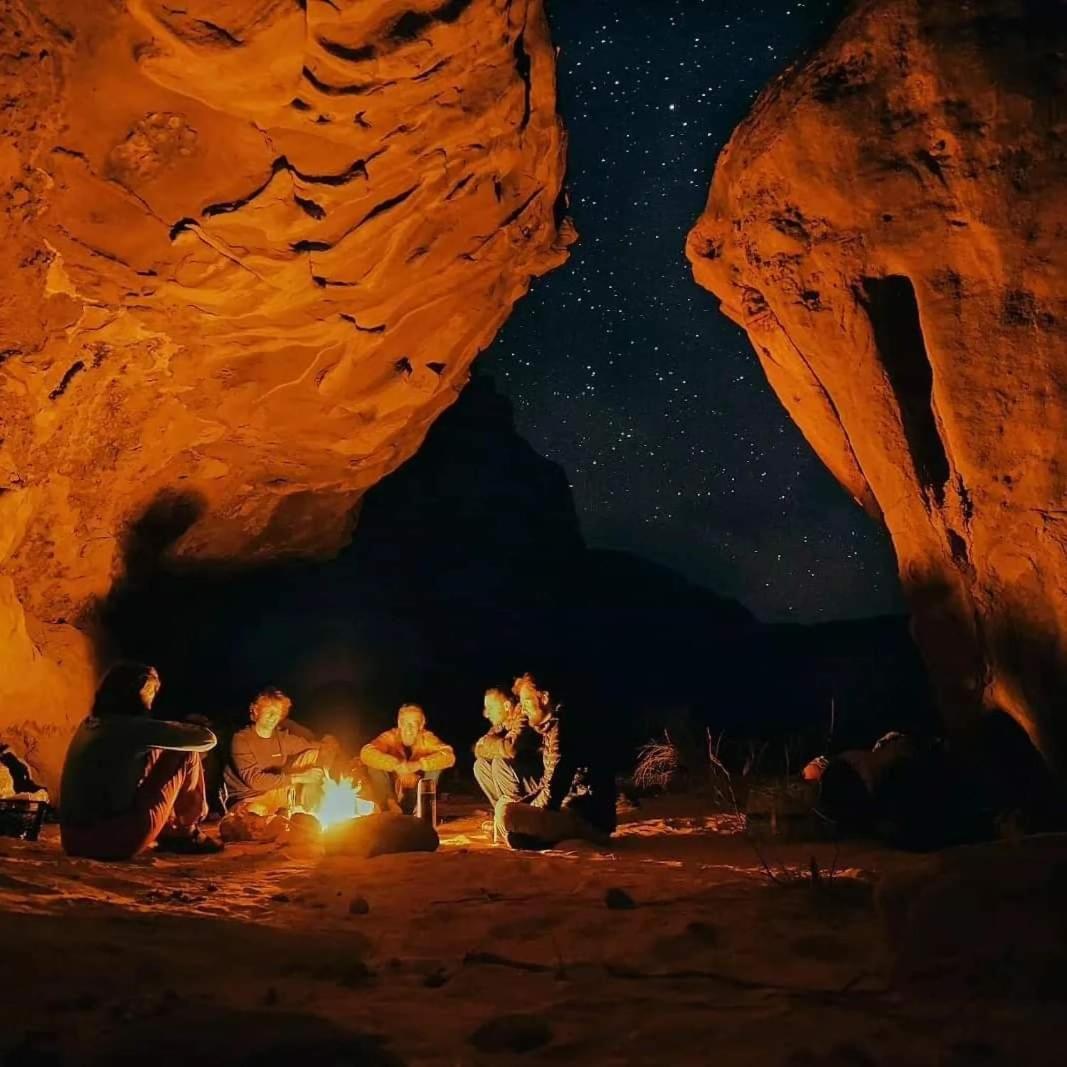 Wadi Rum Bedouin Heart Camp Luaran gambar